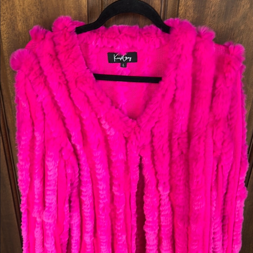 Kenz & Gray Hot Pink Faux Fur Jacket - Picture 4 of 4